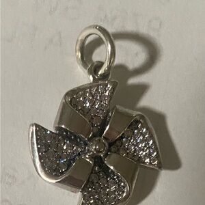 Pandora exclusive  managers conference charm
